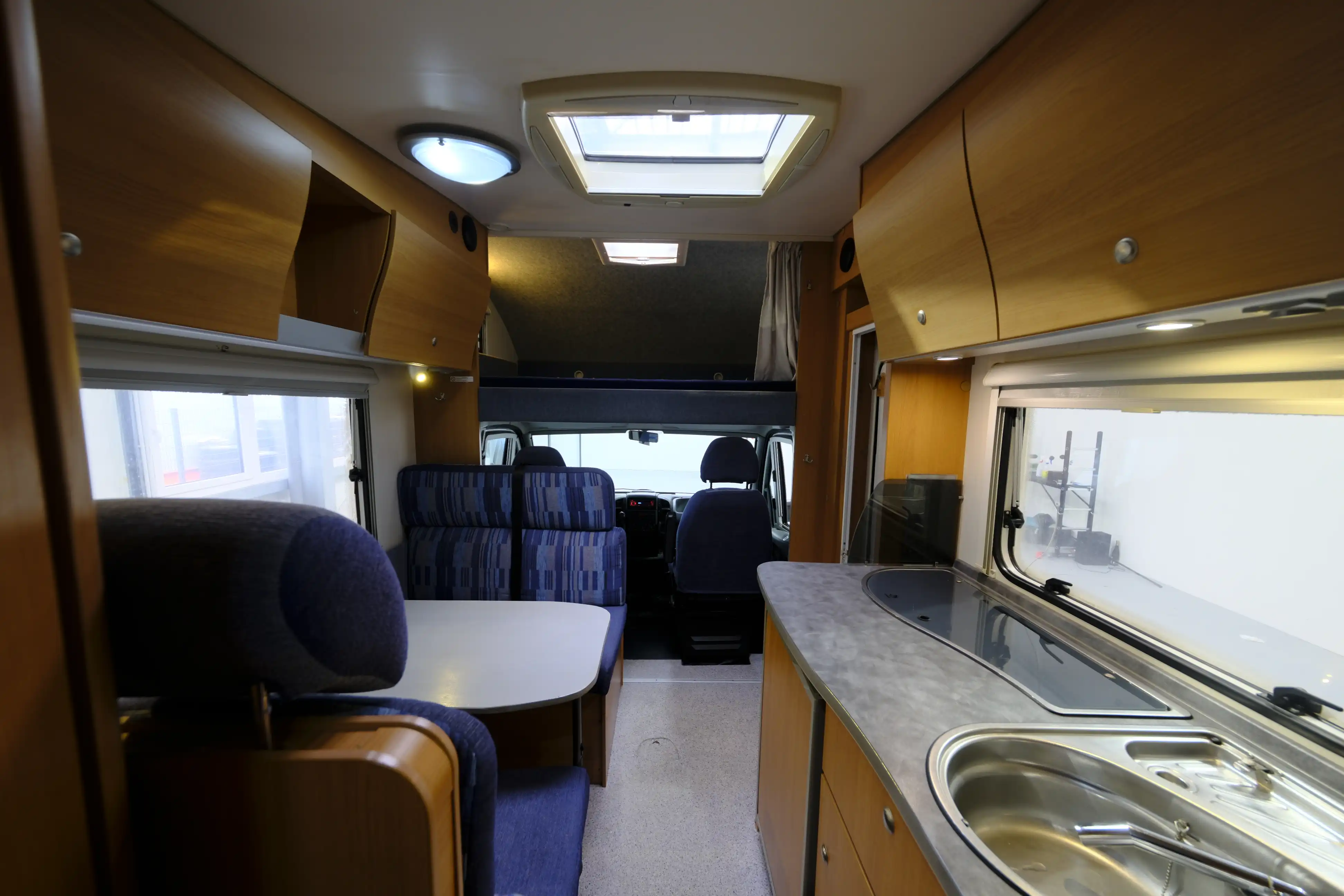 KNAUS Sport Traveller 605 DKG